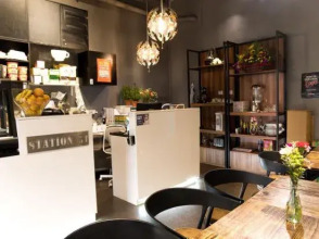 Met A Space Pod @ Little India, фото 27 Met A Space Pod @ Little India, фото 27