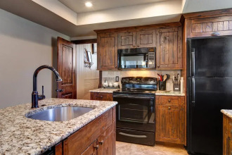 Red Pine Rental At The Canyons Base 4 Bedroom Townhouse, фото 11 Red Pine Rental At The Canyons Base 4 Bedroom Townhouse, фото 11