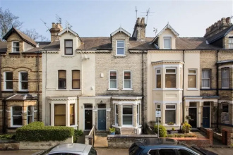 13 Claremont Terrace