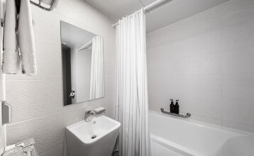 Itaewon Crown hotel, фото 27