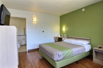 Motel 6 Austin South - Airport, фото 23 Motel 6 Austin South - Airport, фото 23