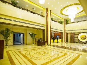 Century Sunshine Holiday Hotel, фото 3