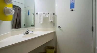 Motel 6 Portland North, фото 44 Motel 6 Portland North, фото 44