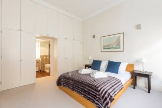 Gorgeous 2-bed Flat in Kensington, фото 4