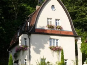 Family Pension, фото 17 Family Pension, фото 17