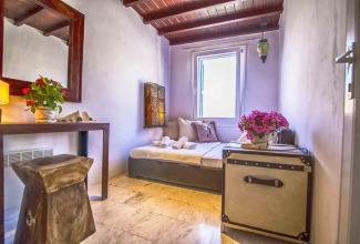 Lolita Sunset view villa