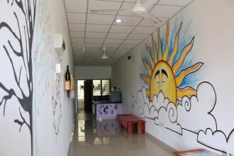 The Crowded House, фото 7 The Crowded House, фото 7