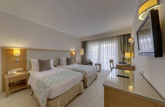 Radisson Blue Resort & Spa Cesme, фото 2 Radisson Blue Resort & Spa Cesme, фото 2