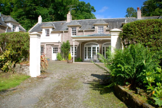 Centre Stables Luxury Self Catering Loch Lomond