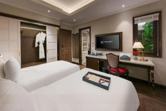 Heritage Ham Long Hotel & Spa
