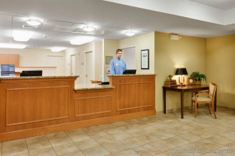 Candlewood Suites Reading, фото 9