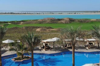 Radisson Blu Yas Island, фото 26