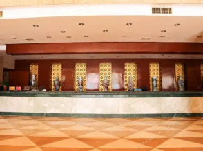 Junhong Hotel, фото 6