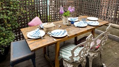 Bright Parsons Green Maisonette, фото 7