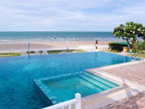 Baan Poolom Beachfront Condominium, фото 17