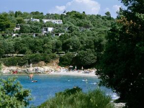 Well-kept Apartment With Balcony, 4 km. From Touristic Pula, фото 4