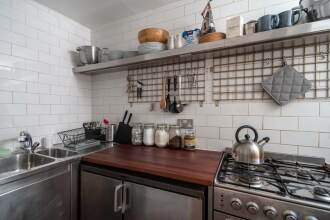 Lovely 2BR Home in South London, 4 Guests, фото 7