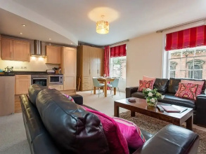 Priory House Apartments, фото 11