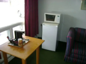 Colonial House Motor Inn, фото 23