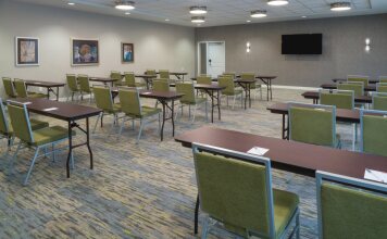 TownePlace Suites by Marriott Brantford and Conference Centre, фото 3