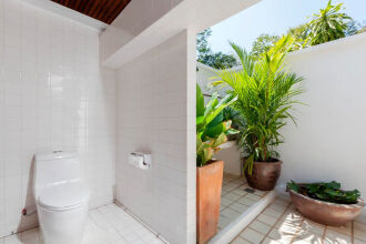 Baan Khunying – Secluded Phuket Beachfront Villa, фото 10