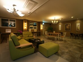 Orange Tree Hotel, фото 2