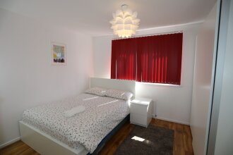 Beautiful 3 Beds House - Thamesmead, фото 3