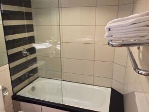 Holiday Villa Beach Resort And Spa, фото 15 Holiday Villa Beach Resort And Spa, фото 15