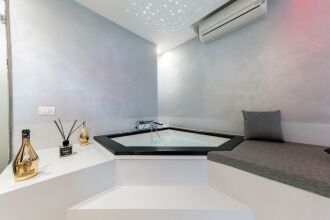 Comola Luxury Suite, фото 6