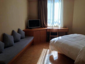 All Seasons Hotel- West Lake Jiefang Rd Branch, фото 2 All Seasons Hotel- West Lake Jiefang Rd Branch, фото 2