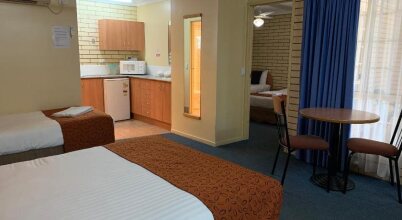 Riverland Motor Inn, фото 41 Riverland Motor Inn, фото 41