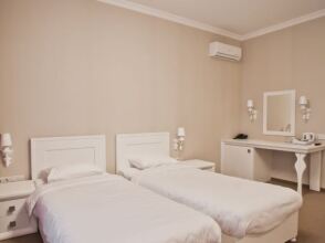 Orly Park-Hotel, фото 30