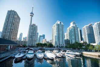 Micasa Suites - Stylish Condo Cn Tower View With Parking, фото 22