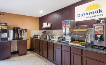 Days Inn - Anderson, In, фото 19