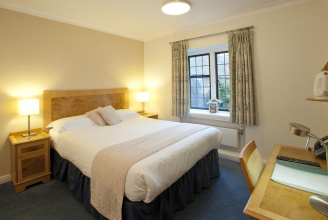 Madingley Hall - Bed & Breakfast, фото 35