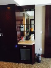 Shifeng International Holiday Hotel, фото 11