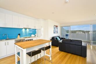 Four Kings Apartments, фото 5