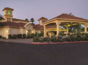 La Quinta Inn & Suites Phoenix-Scottsdale