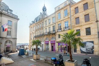 A boat Cabin in the Heart of Bordeaux, фото 4