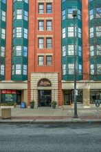 Apartments near Perk Plaza by Frontdesk, фото 21 Apartments near Perk Plaza by Frontdesk, фото 21