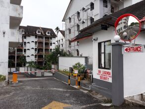 MODEST Studio Apartment