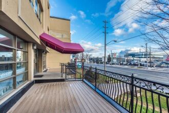 Magnificent Condo at Leaside - 10 Mins to Downtown, фото 8