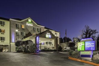 Holiday Inn Express Castro Valley - East Bay