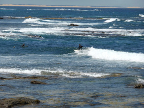 5 Star Luxury Beachfront Apartment, фото 26