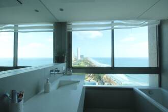 Peklun Apartment In Netanya, фото 12