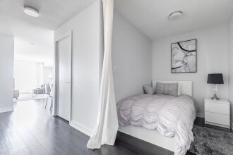 Simply Comfort. Elegant Downtown Apt, фото 6