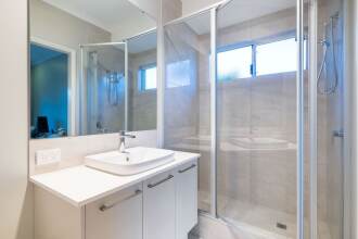 Balcatta 4 Bedroom House, фото 13