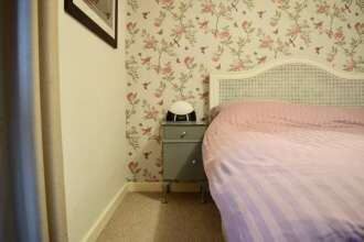 Homely Flat With Balcony in Parsons Green