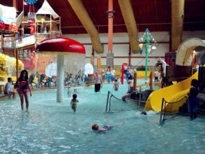 Fort Rapids Indoor Waterpark Resort, фото 11