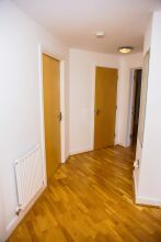 Modern 2 Bed Apartment, фото 9